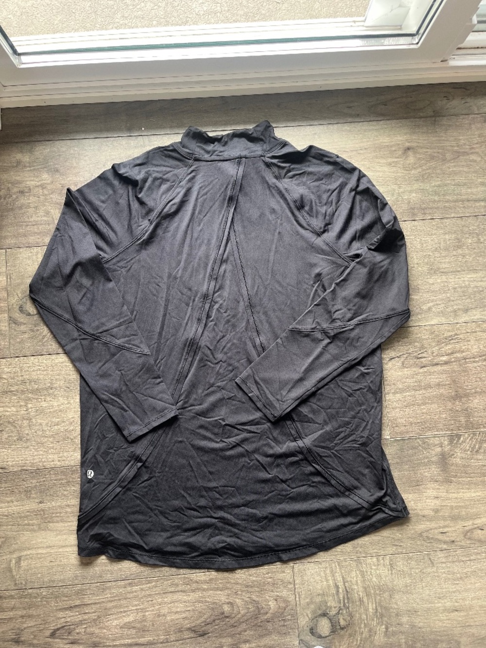 lululemon black casual longsleeve turtle neck